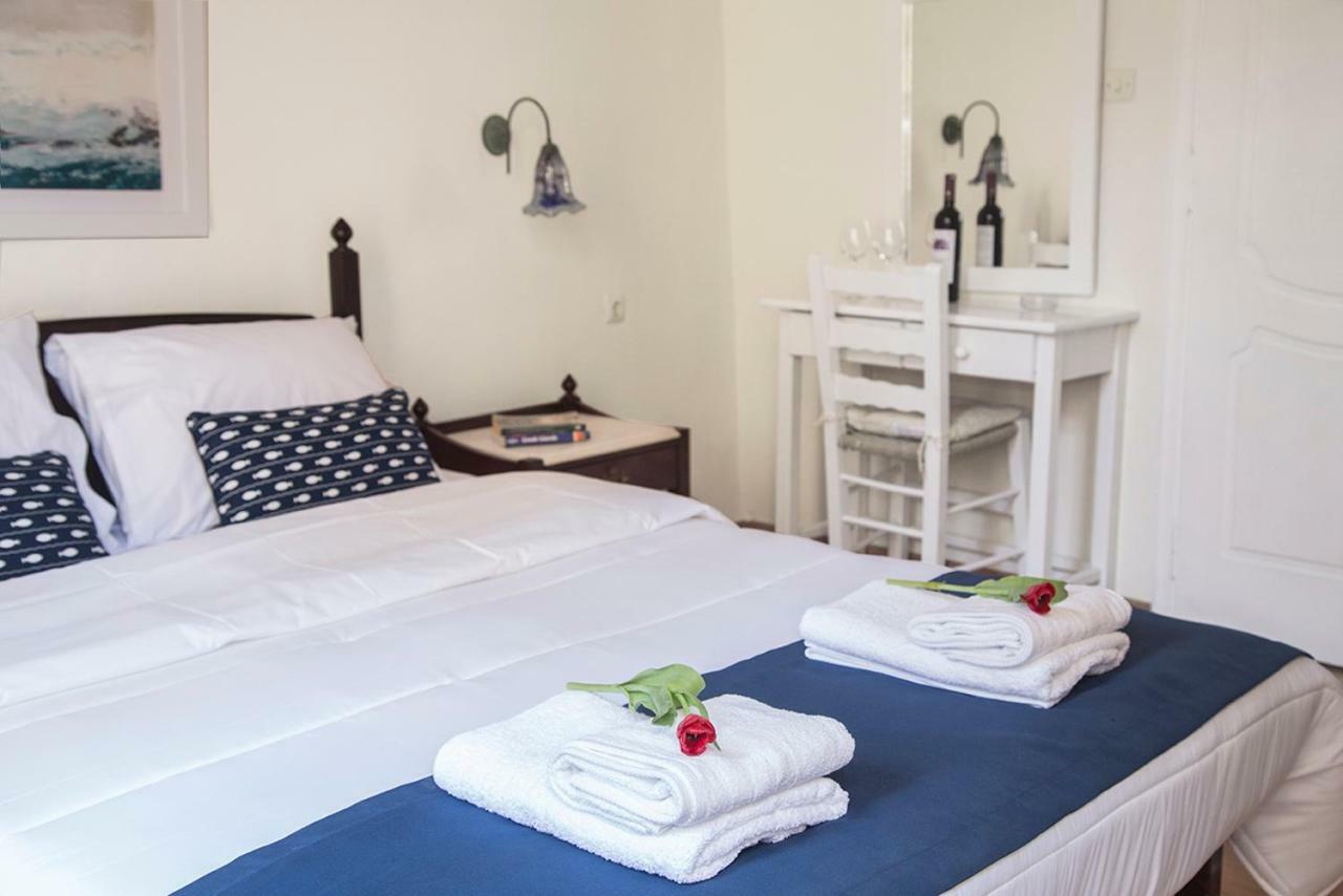 Talos Aparthotel Chania  Exteriör bild